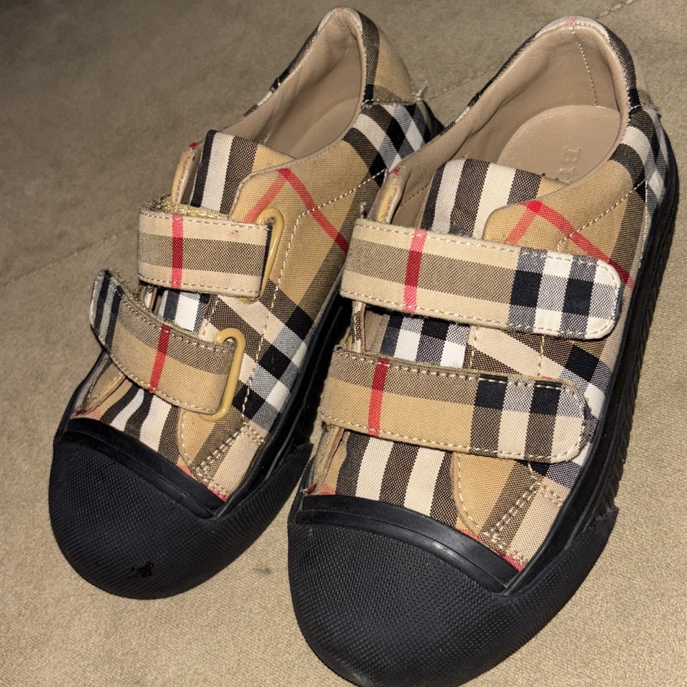Burberry Tan and Black Sneakers with Iconic Check Pattern